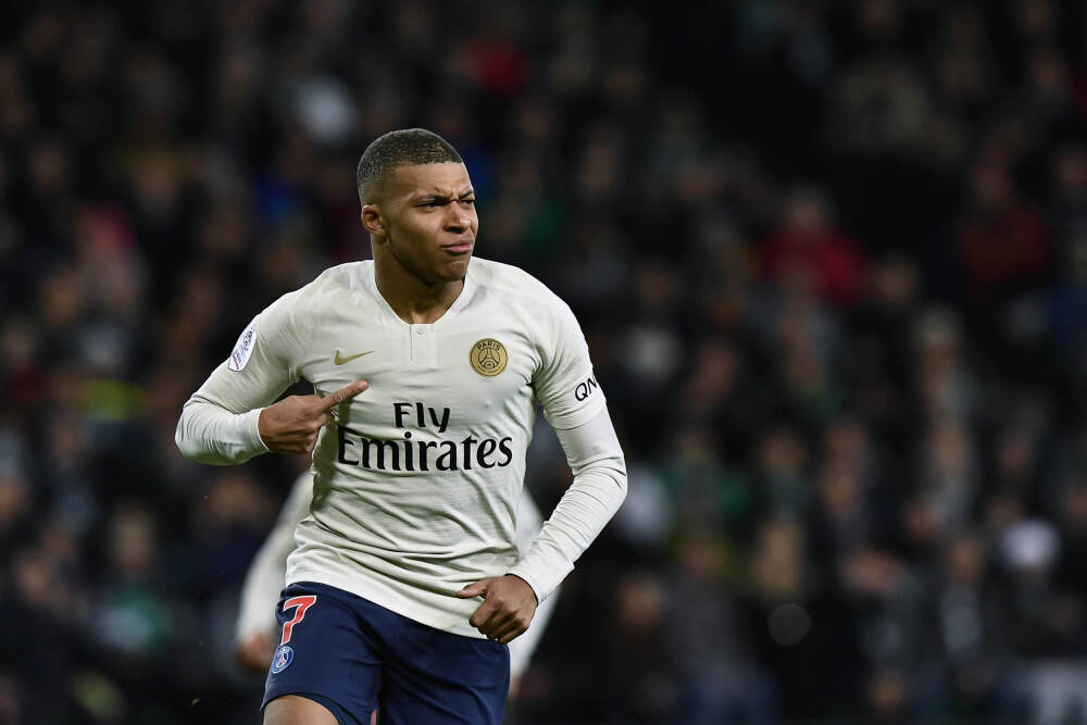 PS+一月会免阵容：极品飞车22 传奇米老鼠RE等大作!